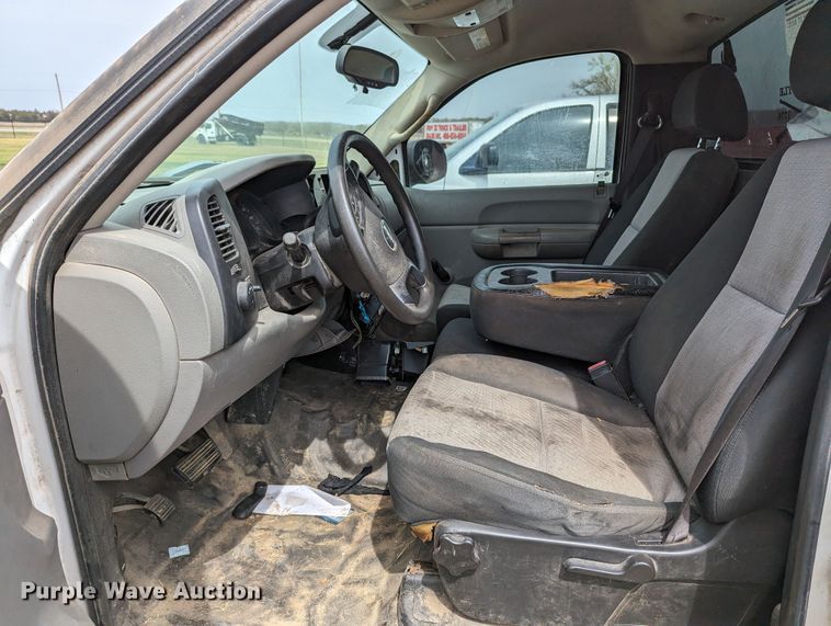 image for item MN9838 2007 Chevrolet Silverado 1500  pickup truck