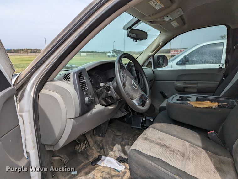 image for item MN9838 2007 Chevrolet Silverado 1500  pickup truck