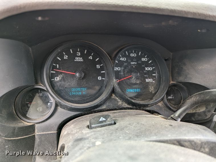 image for item MN9838 2007 Chevrolet Silverado 1500  pickup truck