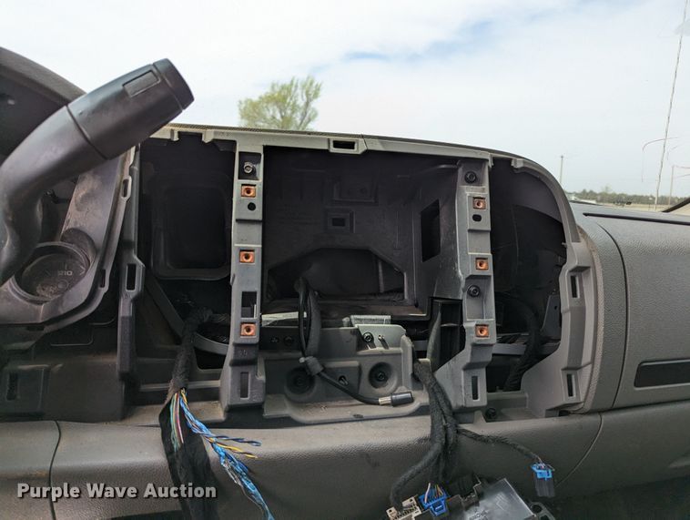 image for item MN9838 2007 Chevrolet Silverado 1500  pickup truck