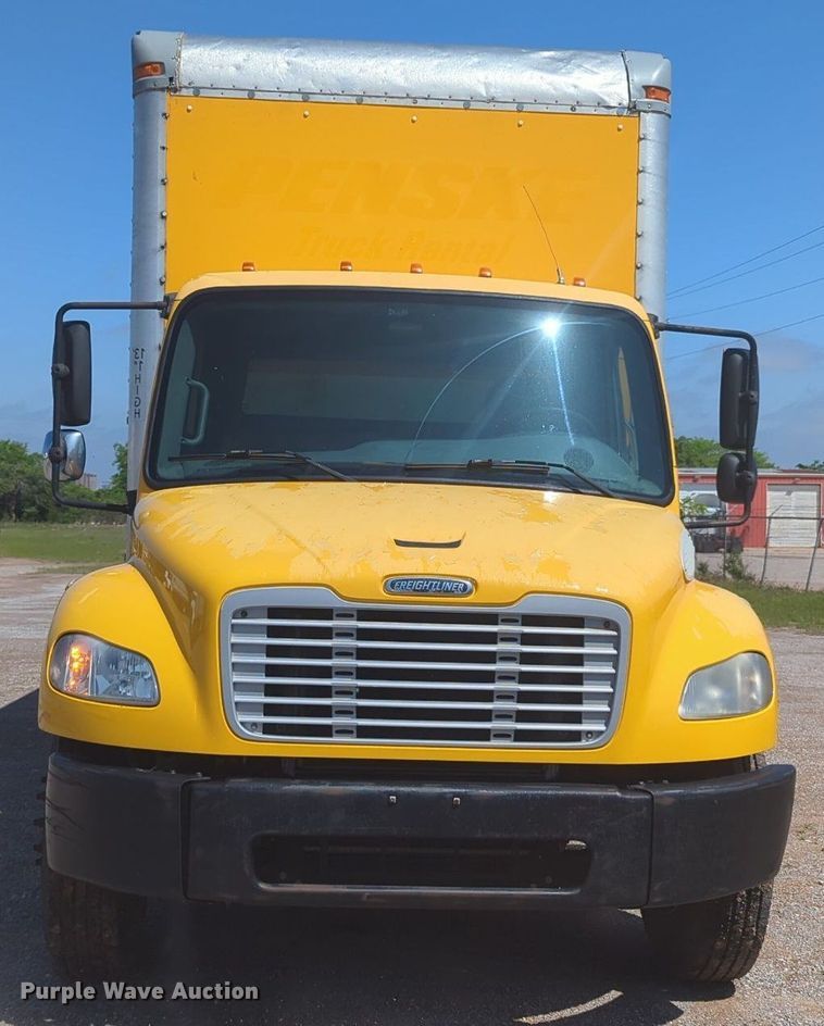 image for item MN9987 2012 Freightliner Business Class M2  box truck