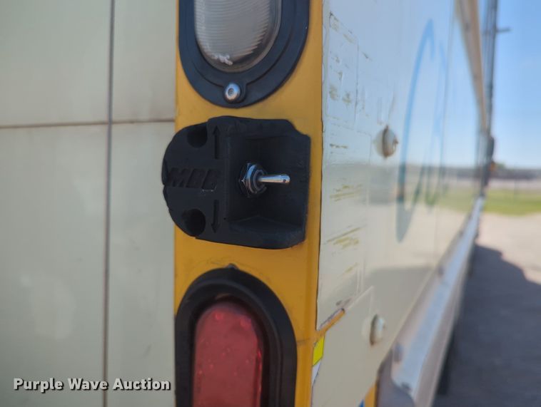 image for item MN9987 2012 Freightliner Business Class M2  box truck