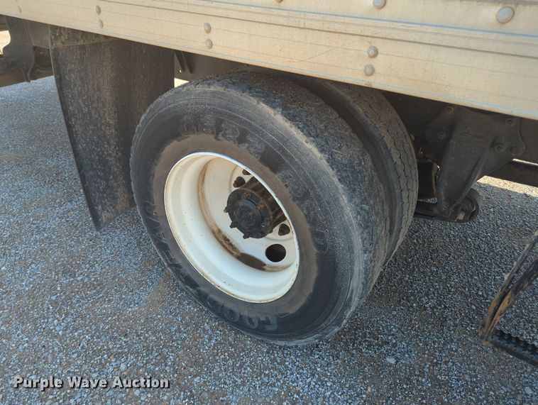 image for item MN9987 2012 Freightliner Business Class M2  box truck