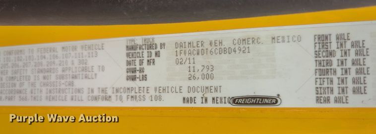 image for item MN9987 2012 Freightliner Business Class M2  box truck