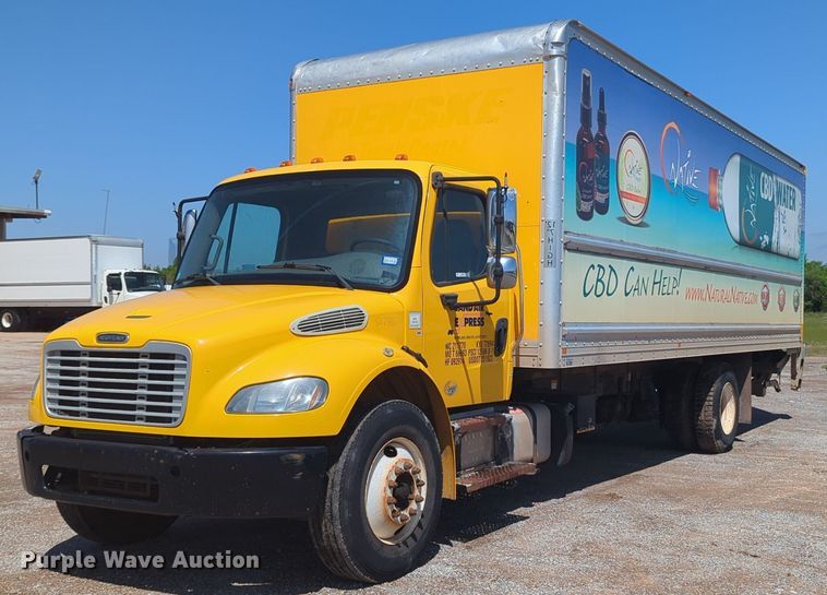 image for item MN9988 2013 Freightliner Business Class M2  box truck