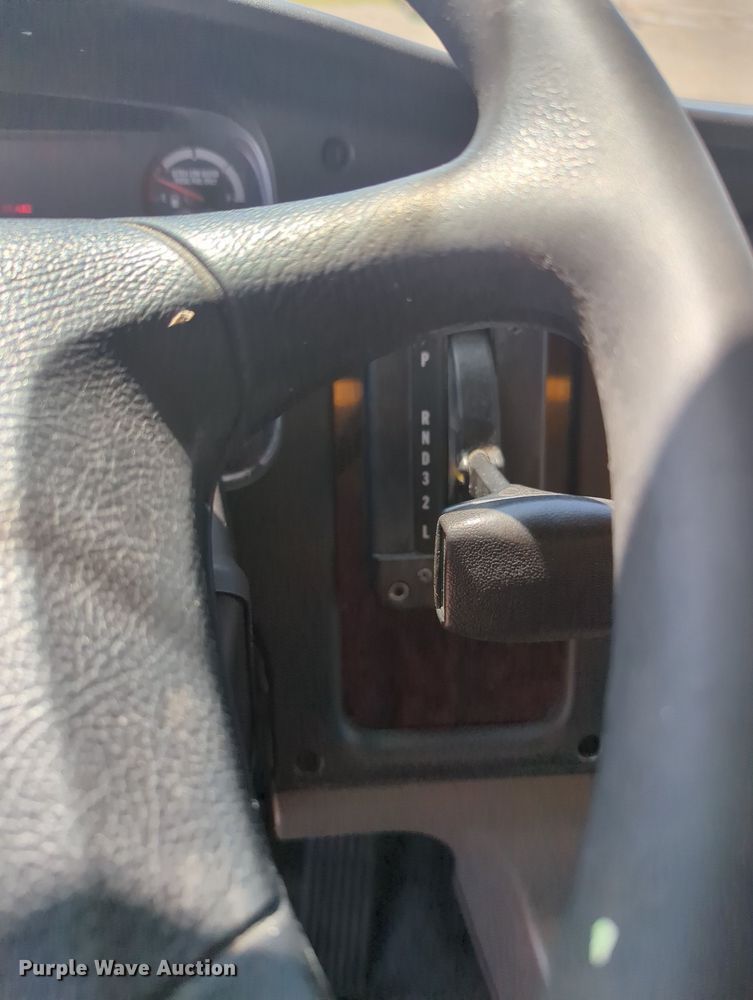 image for item MN9988 2013 Freightliner Business Class M2  box truck