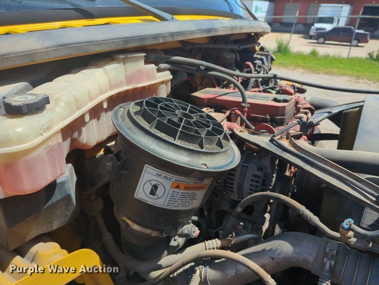 image for item MN9988 2013 Freightliner Business Class M2  box truck