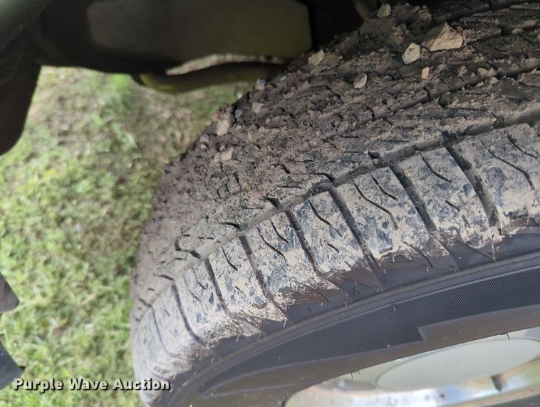 image for item MO9029 1996 Chevrolet Suburban  SUV