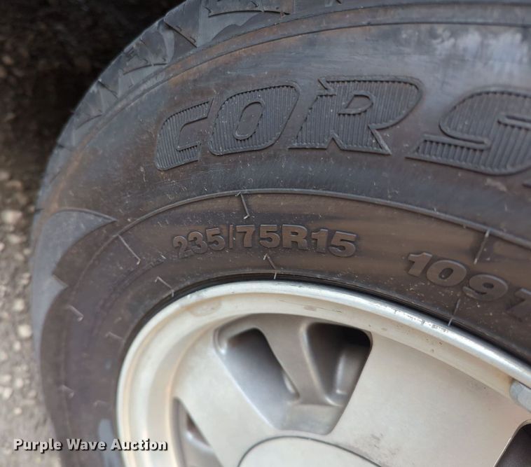 image for item MO9029 1996 Chevrolet Suburban  SUV