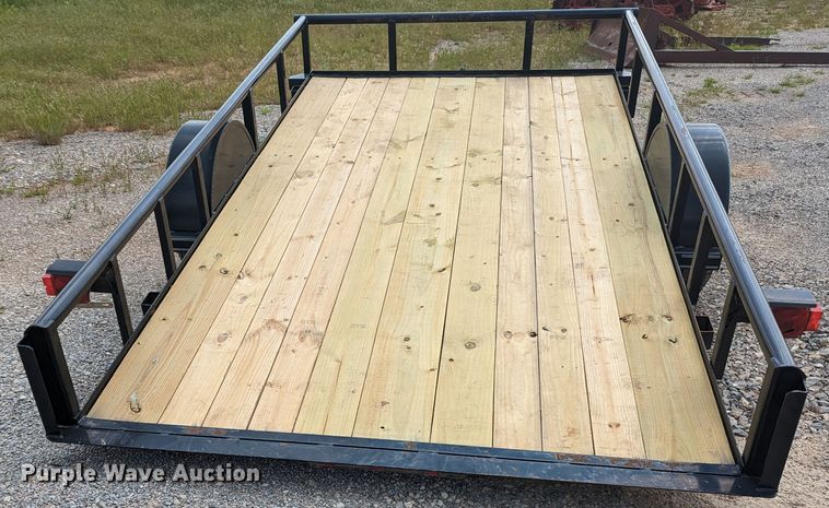 image for item MO9039 2015 Texas Bragg  tilt deck utility trailer