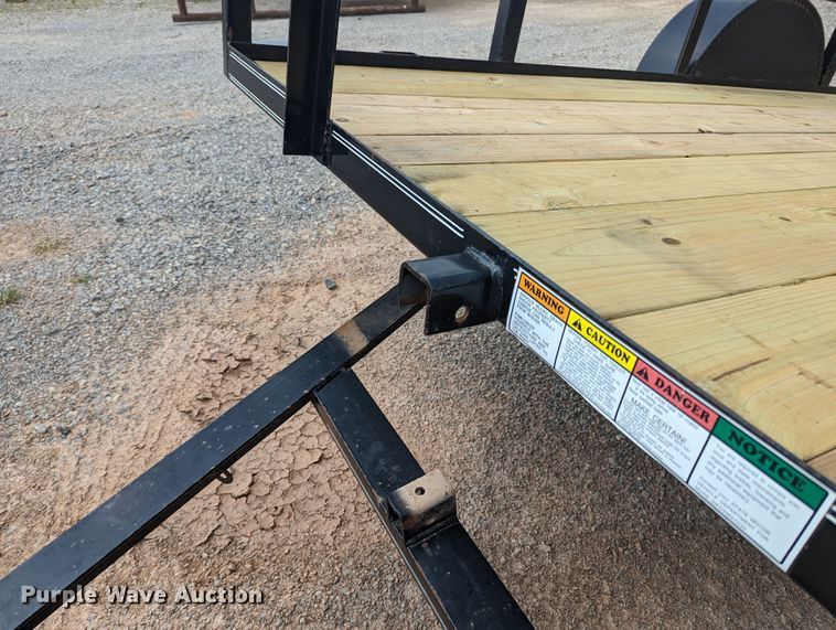 image for item MO9039 2015 Texas Bragg  tilt deck utility trailer