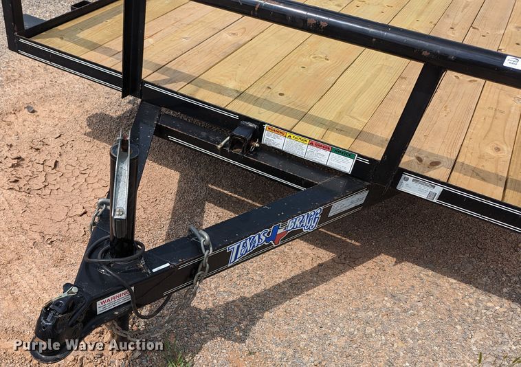 image for item MO9039 2015 Texas Bragg  tilt deck utility trailer