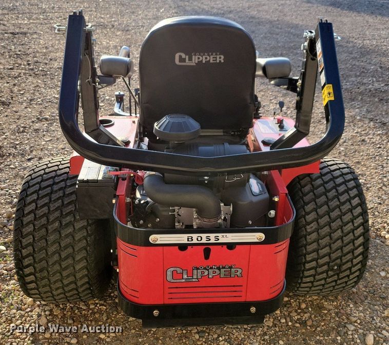 image for item MO9629 2020 Country Clipper Boss XL 1525  ZTR lawn mower
