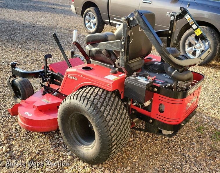 image for item MO9629 2020 Country Clipper Boss XL 1525  ZTR lawn mower