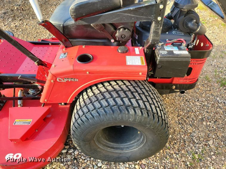 image for item MO9629 2020 Country Clipper Boss XL 1525  ZTR lawn mower