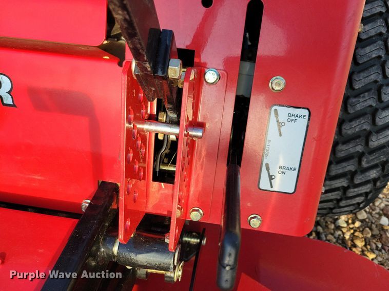 image for item MO9629 2020 Country Clipper Boss XL 1525  ZTR lawn mower