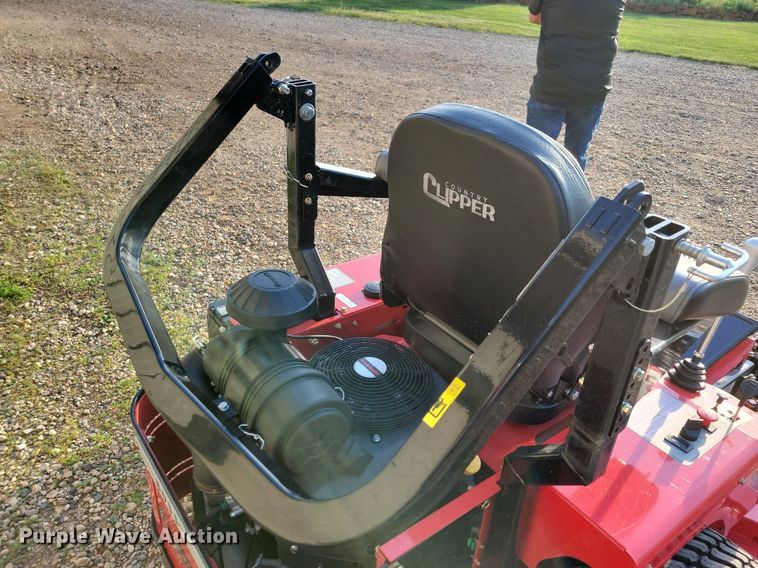image for item MO9629 2020 Country Clipper Boss XL 1525  ZTR lawn mower