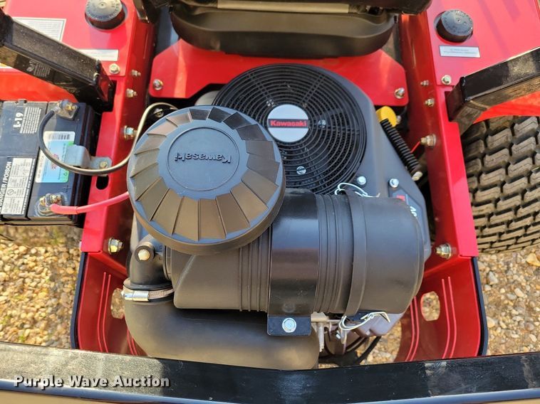 image for item MO9629 2020 Country Clipper Boss XL 1525  ZTR lawn mower