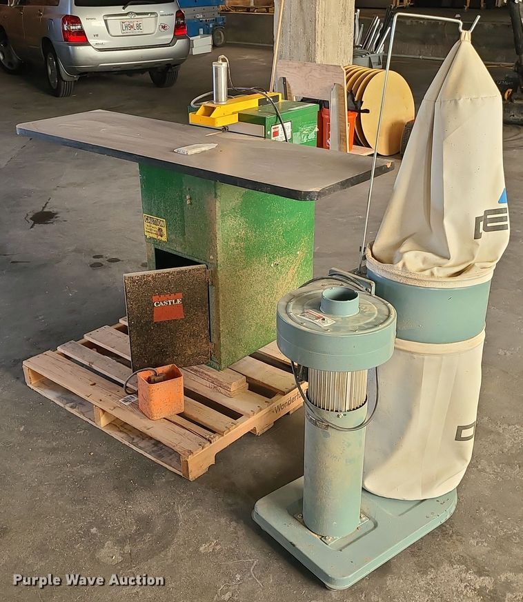 image for item MO9829 Tools