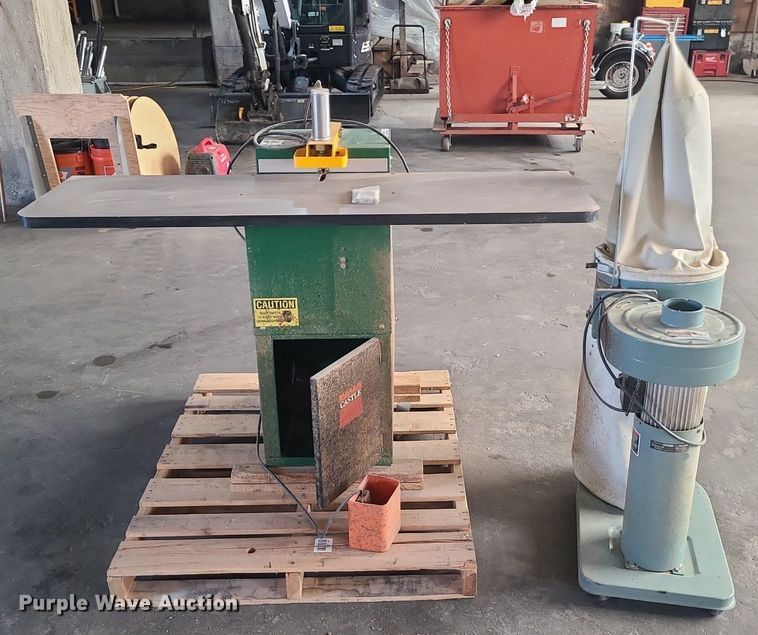 image for item MO9829 Tools