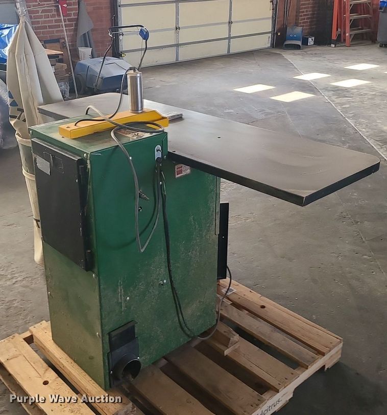 image for item MO9829 Tools