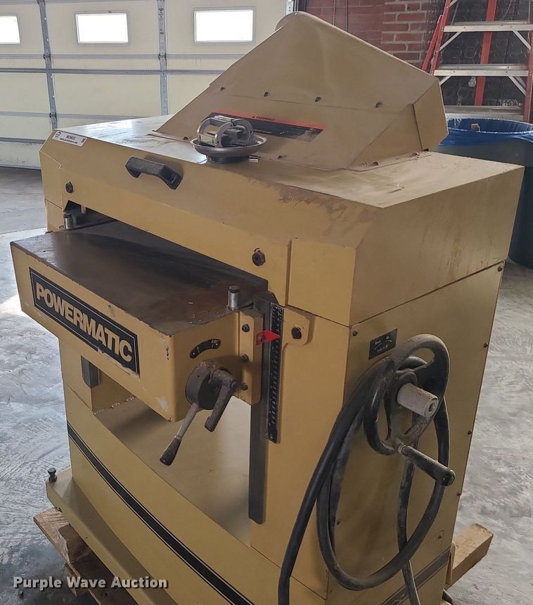 image for item MO9830 Powermatic 201  planer