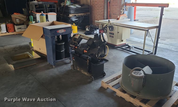 image for item MO9835 Tools