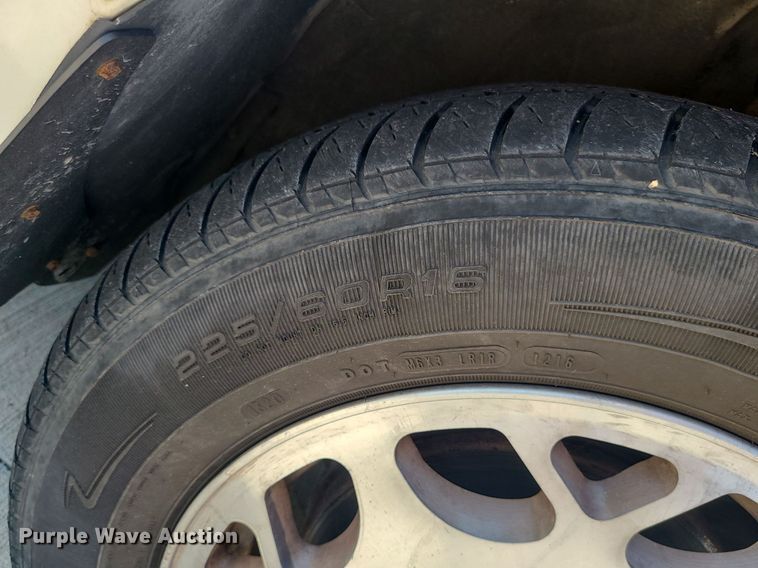 image for item MO9838 1997 Cadillac Krystal Koach  hearse