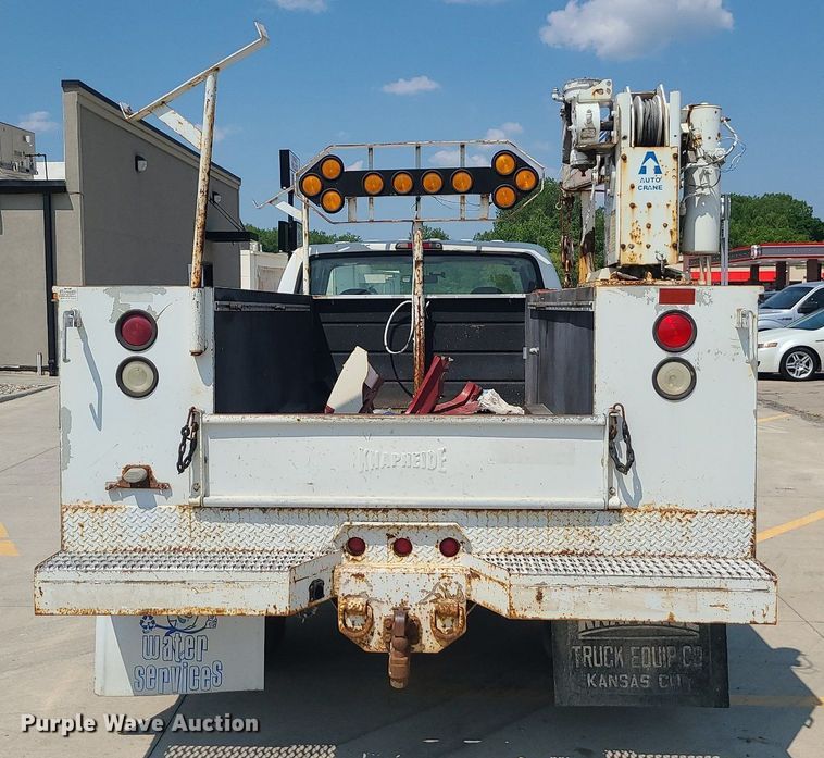 image for item MO9839 1997 Ford F350  utility bed pickup truck