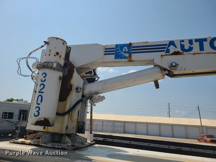 image for item MO9839 1997 Ford F350  utility bed pickup truck