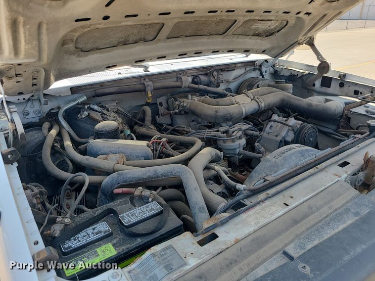 image for item MO9839 1997 Ford F350  utility bed pickup truck