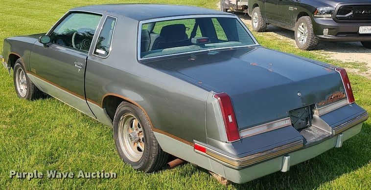 image for item MO9849 1987 Oldsmobile Cutlass Supreme