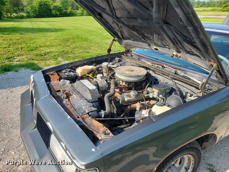 image for item MO9849 1987 Oldsmobile Cutlass Supreme