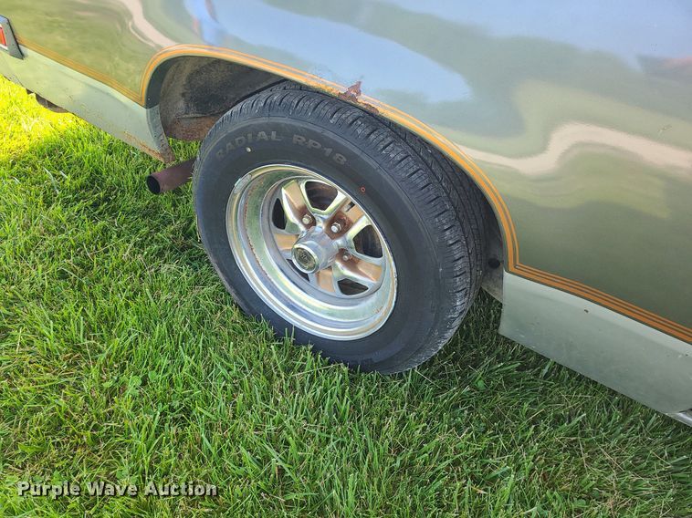 image for item MO9849 1987 Oldsmobile Cutlass Supreme