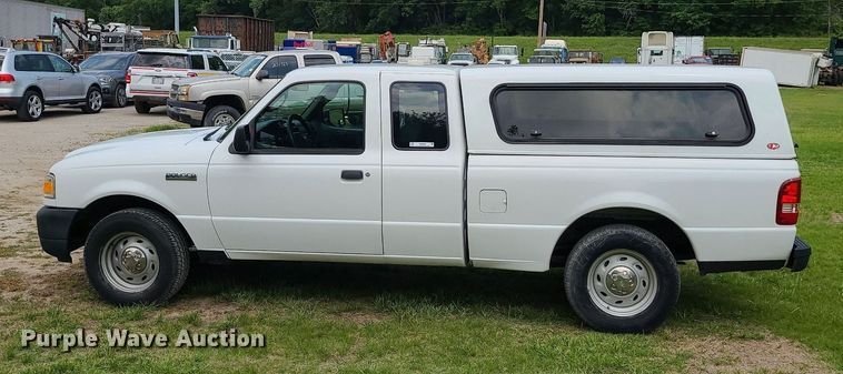 image for item MO9852 2006 Ford Ranger  SuperCab pickup truck