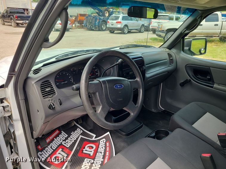 image for item MO9852 2006 Ford Ranger  SuperCab pickup truck