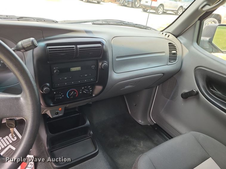 image for item MO9852 2006 Ford Ranger  SuperCab pickup truck