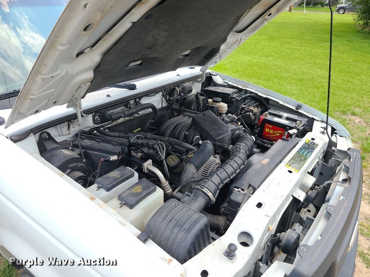 image for item MO9852 2006 Ford Ranger  SuperCab pickup truck