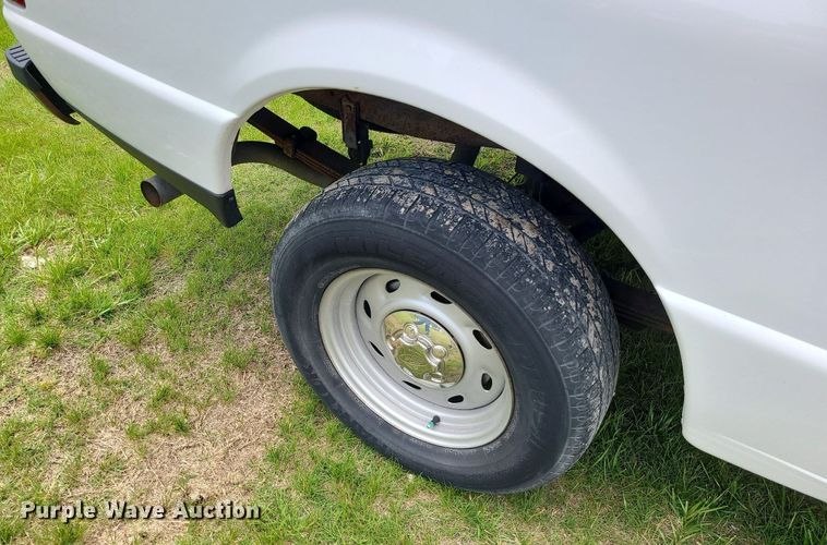 image for item MO9852 2006 Ford Ranger  SuperCab pickup truck