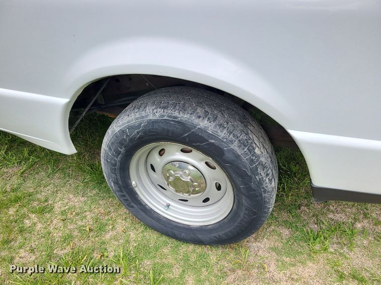 image for item MO9852 2006 Ford Ranger  SuperCab pickup truck