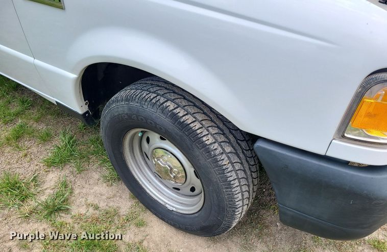 image for item MO9852 2006 Ford Ranger  SuperCab pickup truck