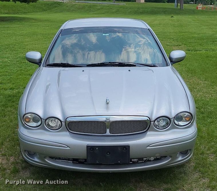 image for item MO9853 2003 Jaguar X-Type 3.0