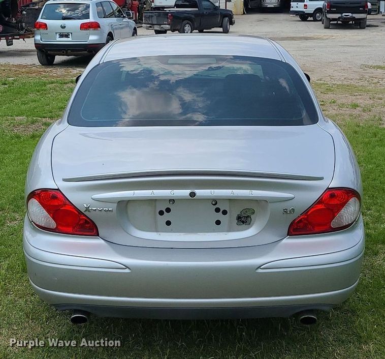 image for item MO9853 2003 Jaguar X-Type 3.0