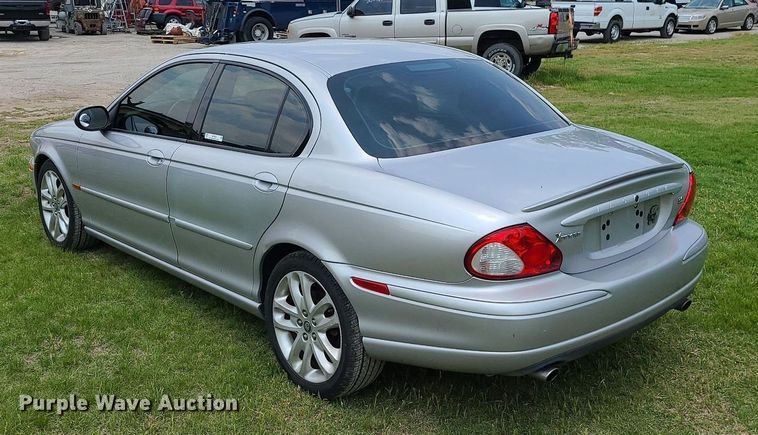image for item MO9853 2003 Jaguar X-Type 3.0