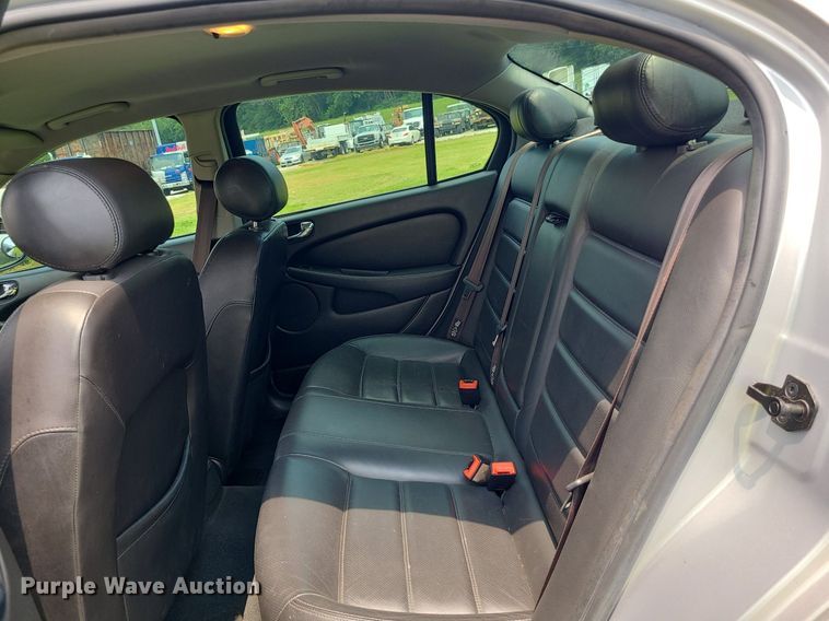 image for item MO9853 2003 Jaguar X-Type 3.0