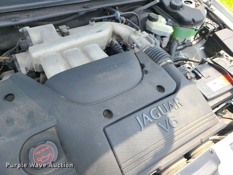 image for item MO9853 2003 Jaguar X-Type 3.0