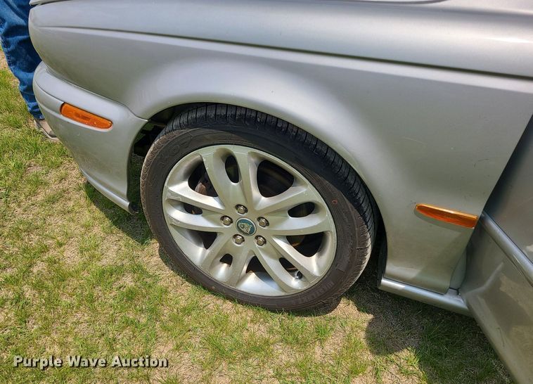 image for item MO9853 2003 Jaguar X-Type 3.0