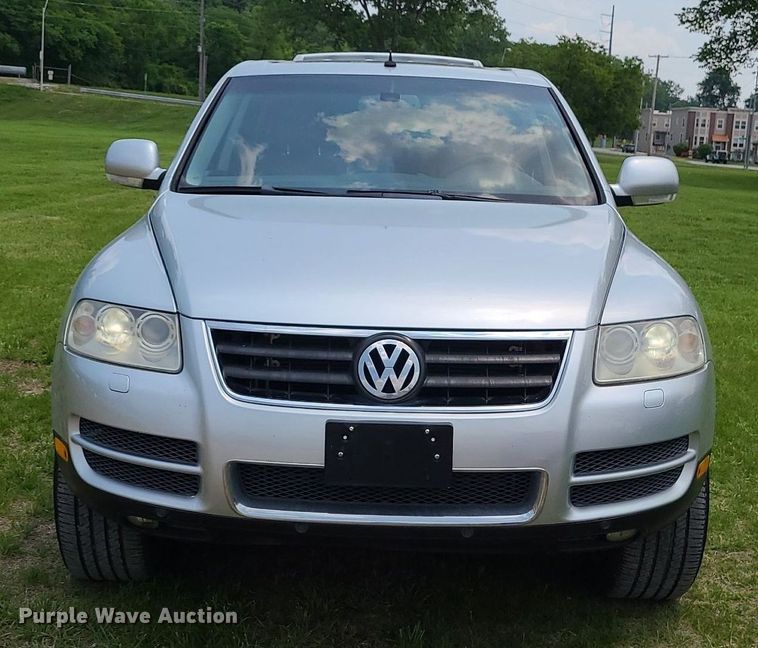 image for item MO9854 2005 Volkswagen Touareg  SUV