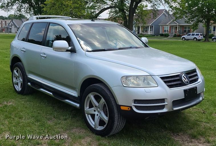 image for item MO9854 2005 Volkswagen Touareg  SUV