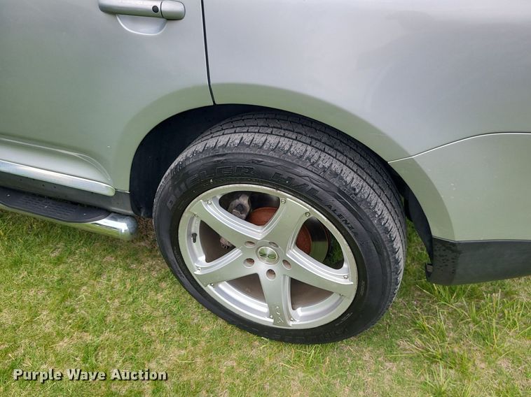 image for item MO9854 2005 Volkswagen Touareg  SUV